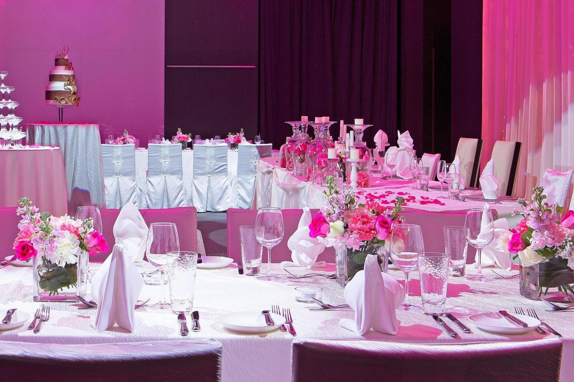 Le Meridien Kuala Lumpur Kültér fotó A wedding reception